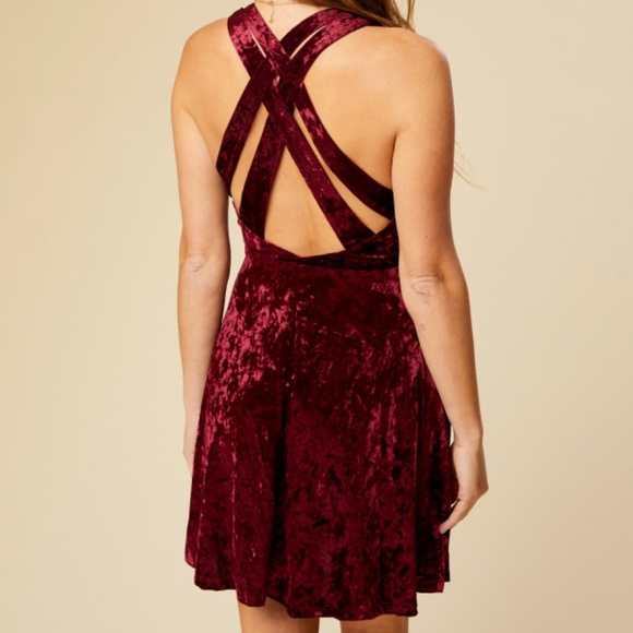 Altar'd State Dresses & Skirts - NWOT Altar'd State Granoble Velvet Dress